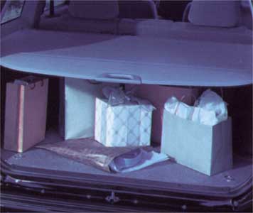 2004 Mitsubishi Lancer Cargo Cover MR629302
