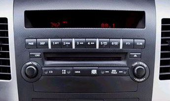 2010 Mitsubishi Outlander 6-Disc CD Changer 8701A299